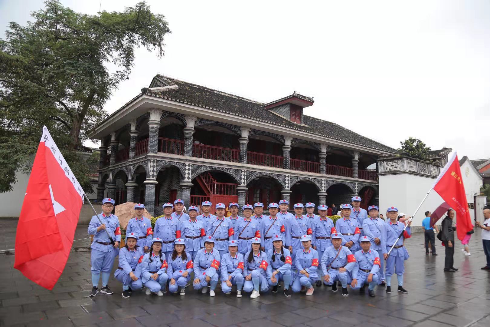 f337f03be57259dedc20e7f9c8f5b620 2019288089.jpg